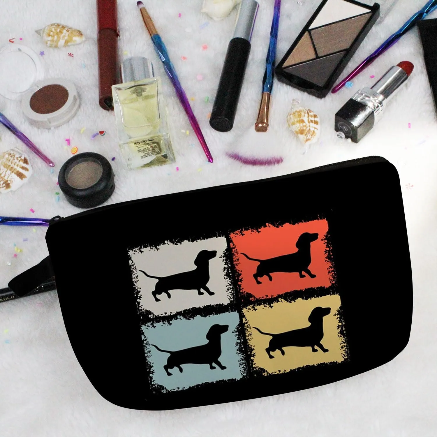 Dachshund Dog Cosmetic Bag Cute Small Puppy Makeup Bag Travel Toiletry Zipper Pouch Dachshund Present for Dog Lovers Dachshund Mom Women Friends