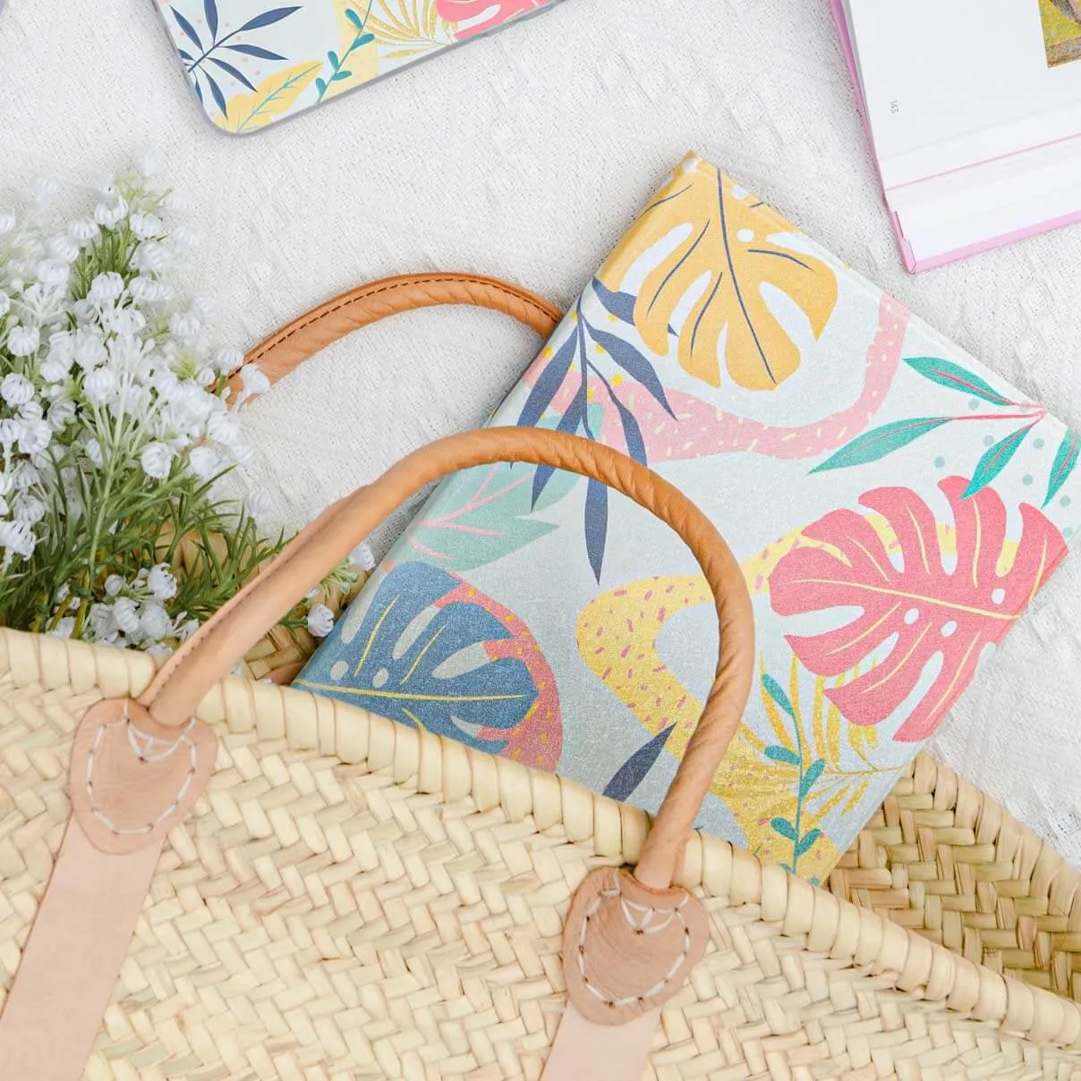 iPad Case Tropical Summer – iPad Pro 11” (1st Gen 2018) / iPad Air 10.9” (4th 2020/5th Gen 2022)