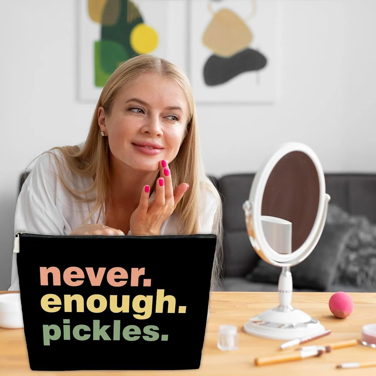 JioJio Chan Funny Pickle Gifts Makeup Bag, Never Enough Pickles PU Leather Cosmetic Bag for Purse, Stuff and Gifts for Lovers