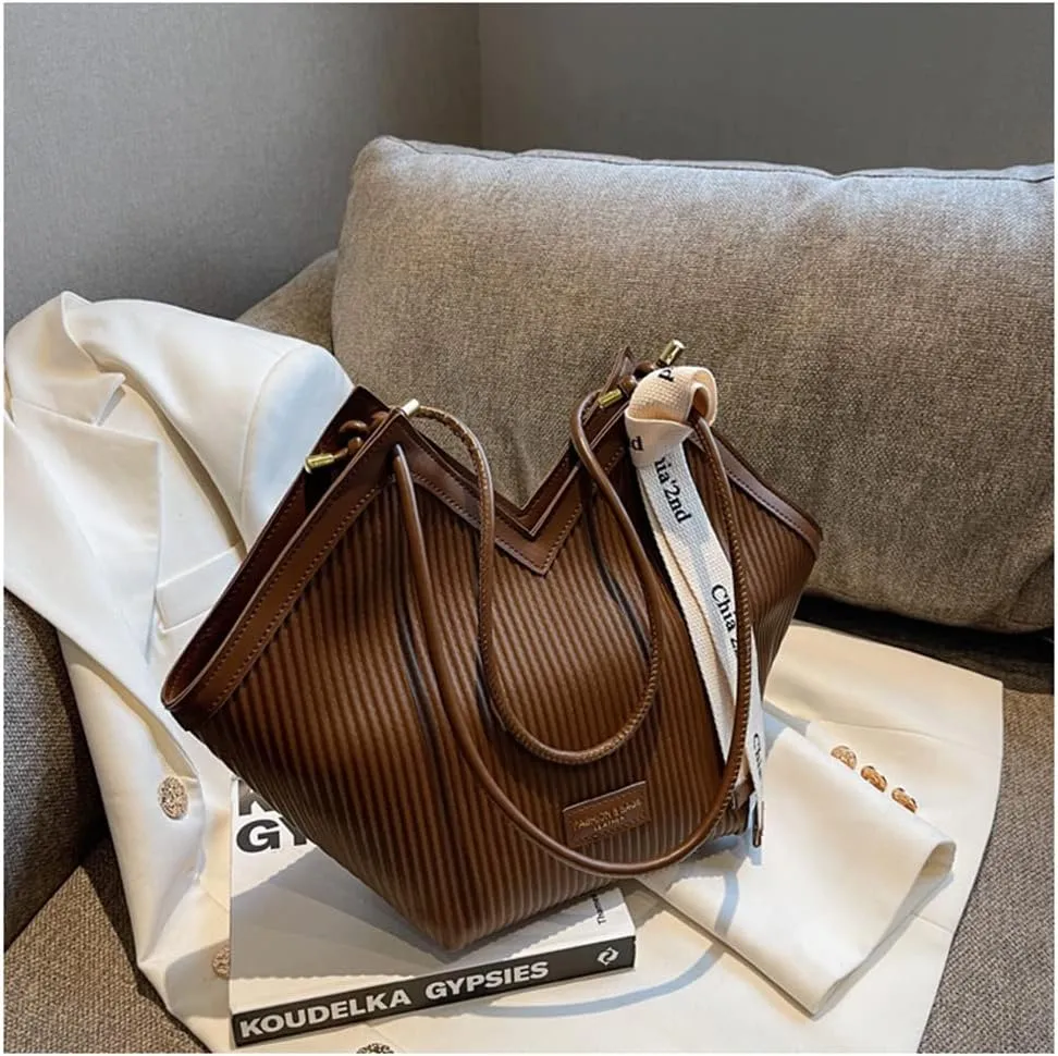 Love Heart Shape PU Artificial Leather Tote Bag for Women's Fashion Shoulder Bag and Satchel
