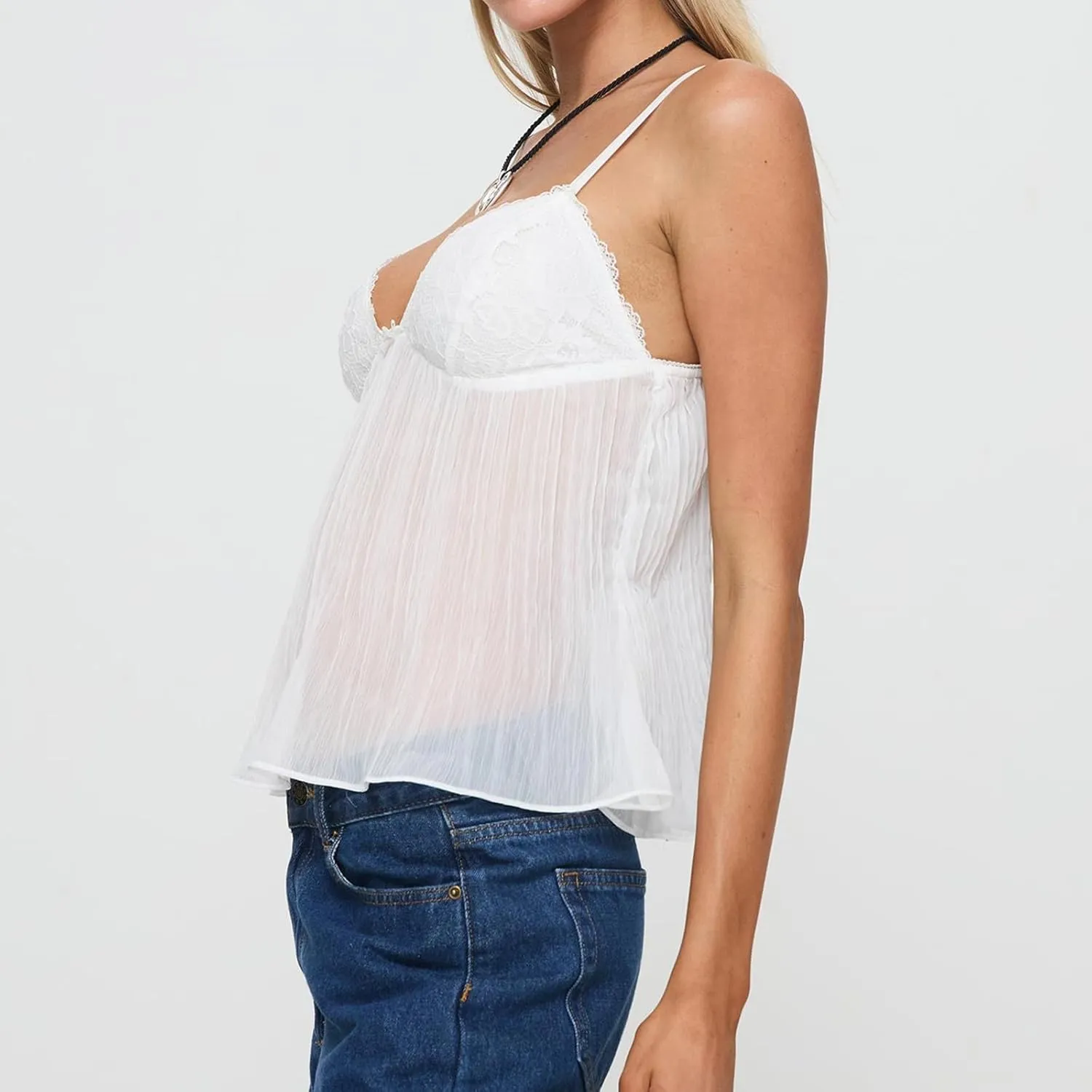 Sexy Lace Cami Tops for Women V Neck Y2k Spaghetti Strap Crop Top Sleeveless Bustier Camisole Tank Trendy 2025