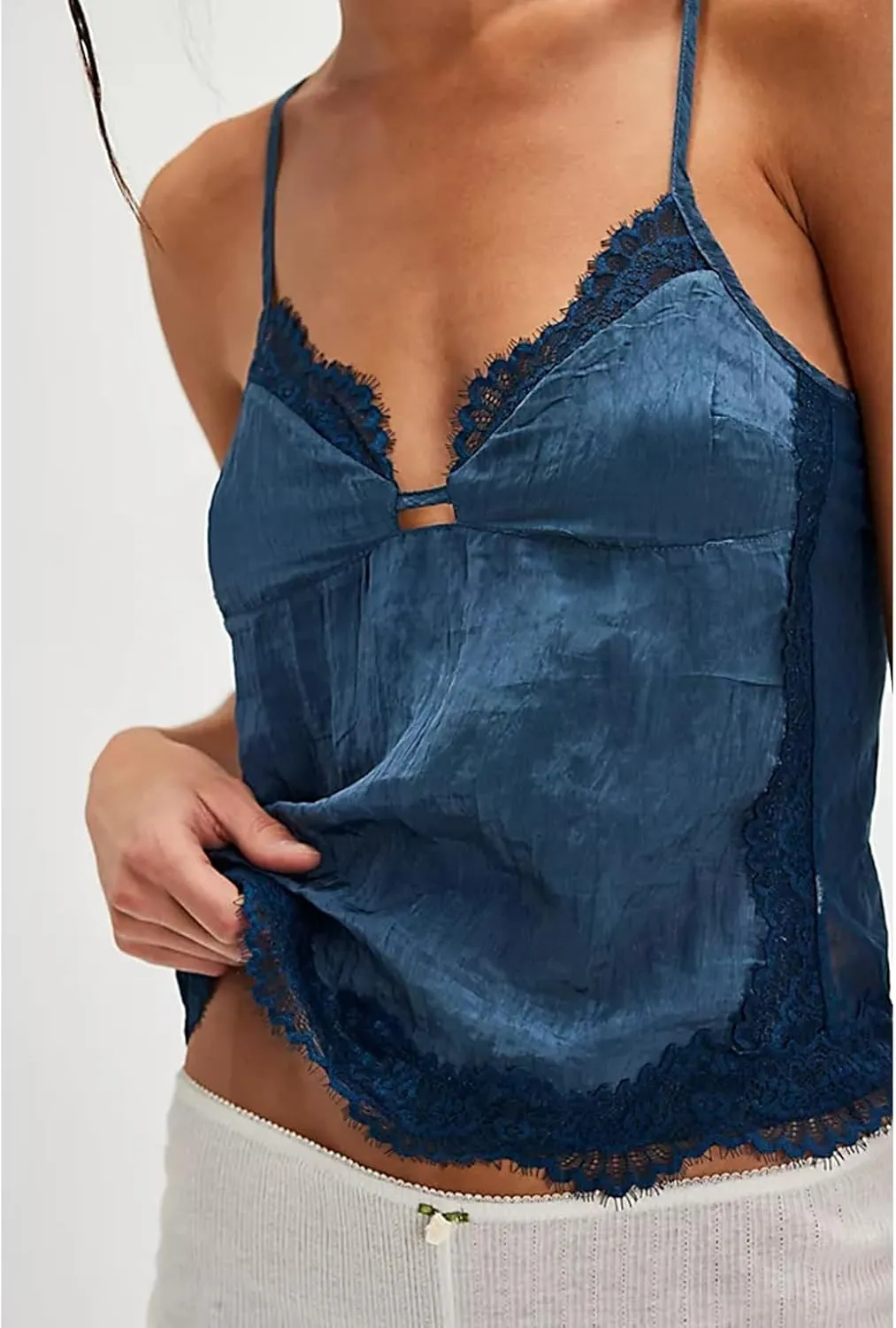Women Y2K Retro Lace Cami Tops Sexy Backless Spaghetti Strap Low Cut Tanks Sheer Floral Lace Going Out Tops Summer
