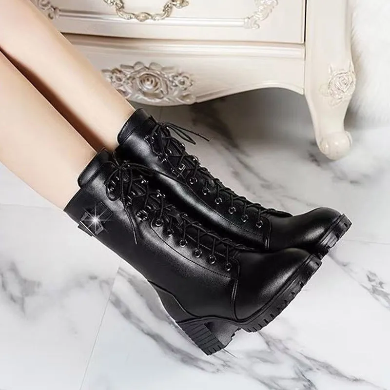 Women's Lace-Up Fashion Boots