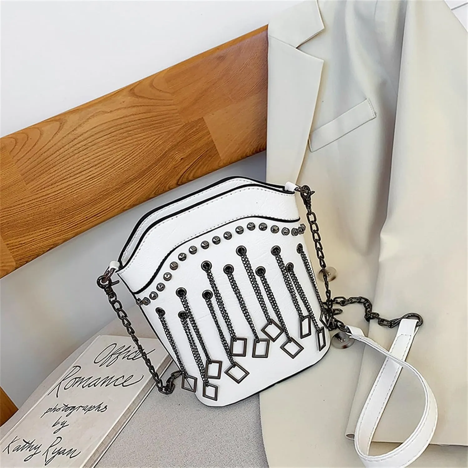 Womens' Shoulder Bag Summer Chain Bucket Bag Women's Bags Pu Bags Women Crossbody Bags Punk Shoulder Bag(White)